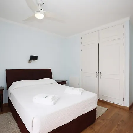 C27 - Torraltinha Way *